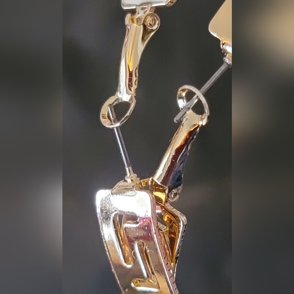 HOOP EARNINGS  ✨️✨️ - Picture 6 of 11